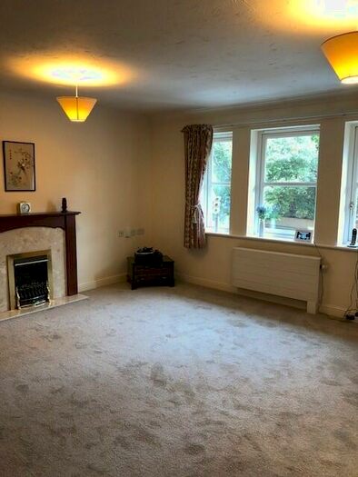 2 Bedroom Flat For Sale In Brompton Court, St. Stephens Road, Bournemouth, Dorset, BH2