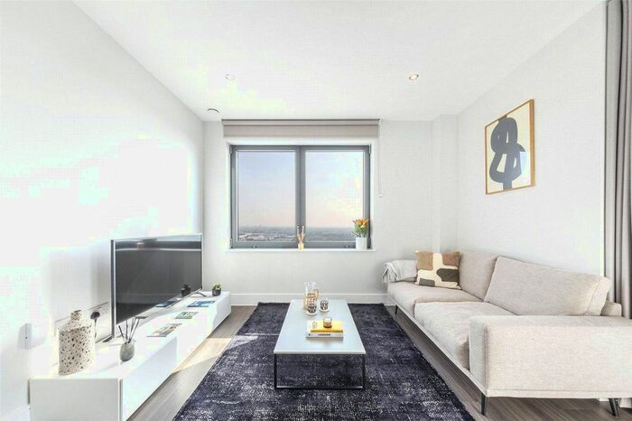 1 Bedroom Flat To Rent In Uncle Southall, Merrick Road, Southall, UB2