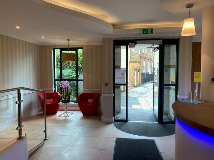 2 Bedroom Flat To Rent In Ormond House, Medway Street, Westminster, London, SW1P