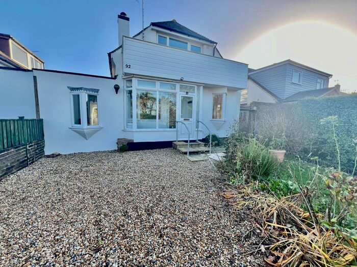 4 Bedroom Detached House To Rent In Pagham Road, Pagham, PO21