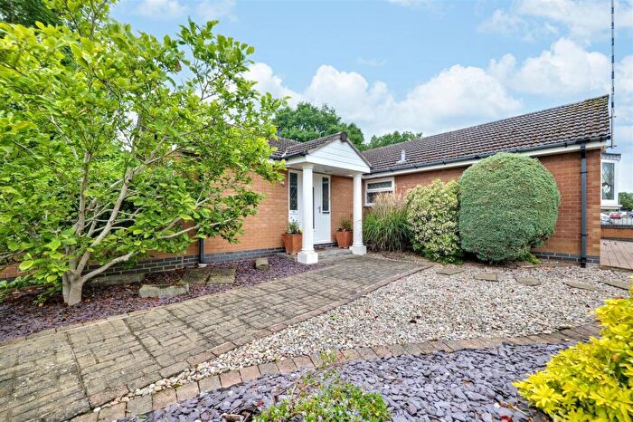 3 Bedroom Detached Bungalow For Sale In Cardigan Road, Bedworth, CV12