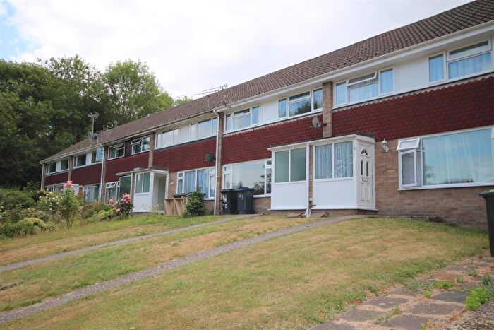 4 Bedroom Terraced House To Rent In Tenterden Drive, Canterbury, CT2