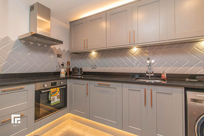 2 Bedroom Apartment To Rent In Alexandria, Victoria Wharf, Cardiff Bay, CF11