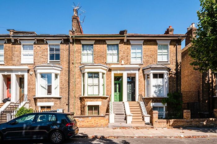 4 Bedroom Property For Sale In Speldhurst Road, London, E9