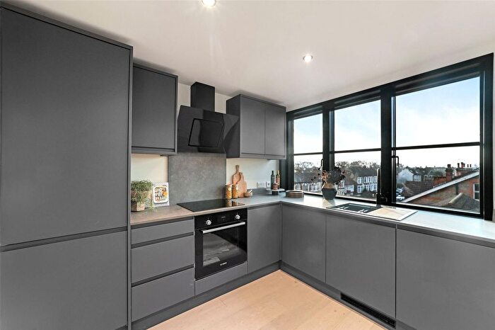 2 Bedroom Flat For Sale In Harley Court, Wanstead, London, E11