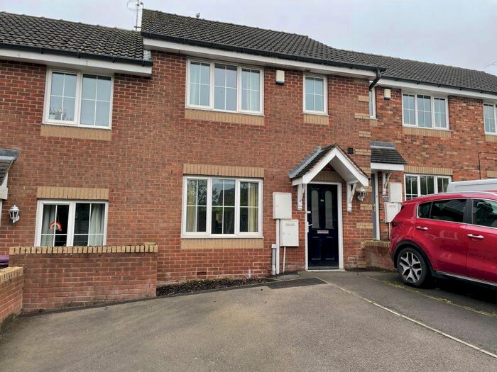 3 Bedroom Town House To Rent In Babbington Street, Tibshelf, Alfreton, DE55