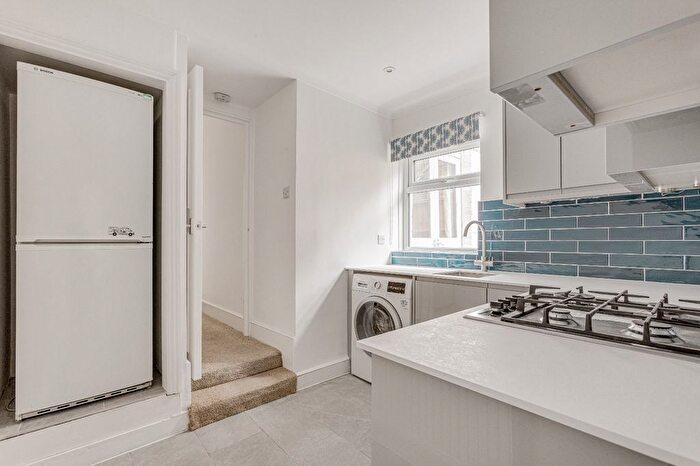 2 Bedroom Terraced House To Rent In Marville Road, Parsons Green, SW6