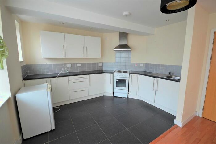 2 Bedroom Flat To Rent In Osborne House, Friar Lane, Leicester, LE1