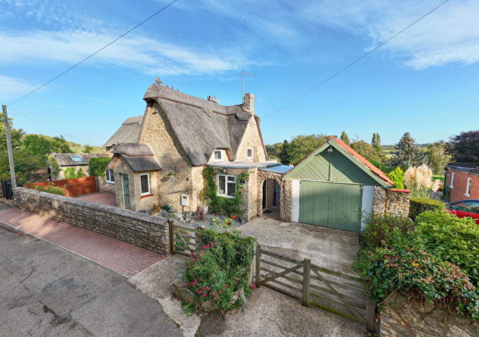 3 Bedroom Semi-Detached House For Sale In Church Street, Woodford, NN14