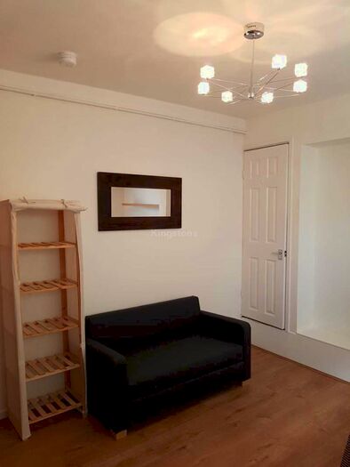 1 Bedroom Studio Flat To Rent In Court Road, Grangetown, CF11