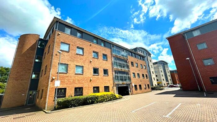 1 Bedroom Apartment To Rent In De Grey Road, Colchester, Essex, CO4