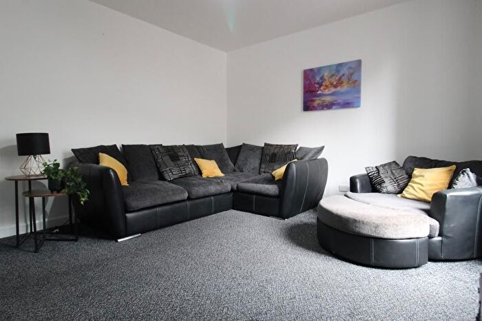 2 Bedroom Flat To Rent In Urquhart Road, First Floor Left, AB24