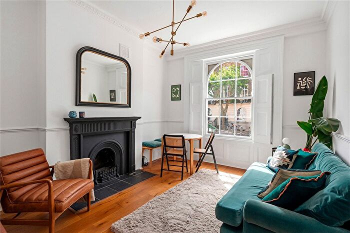 2 Bedroom Flat To Rent In River Street, London, EC1R