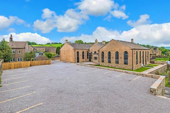 3 Bedroom House For Sale In West Lane, Haworth, Keighley, BD22