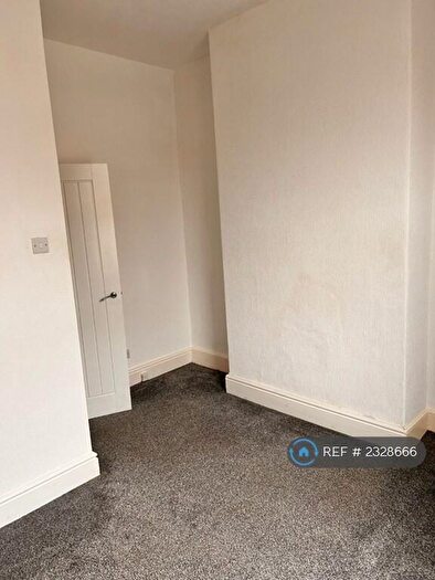 2 Bedroom Flat To Rent In Cocker Street, Blackpool, FY1