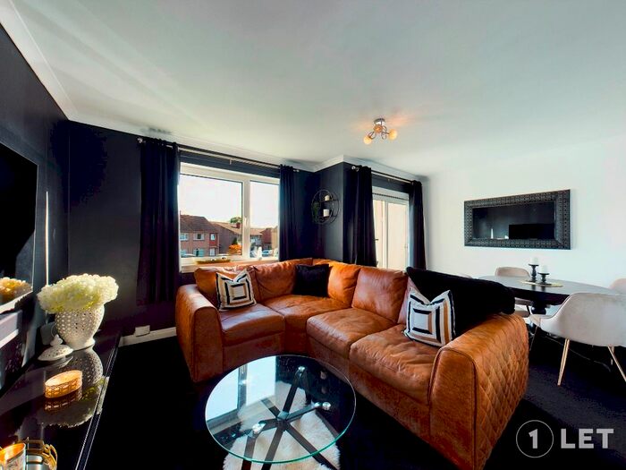 2 Bedroom Flat To Rent In Redhall Crescent, Longstone, Edinburgh, EH14