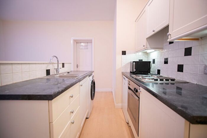 1 Bedroom Flat To Rent In Land Of Green Ginger, Hull, HU1