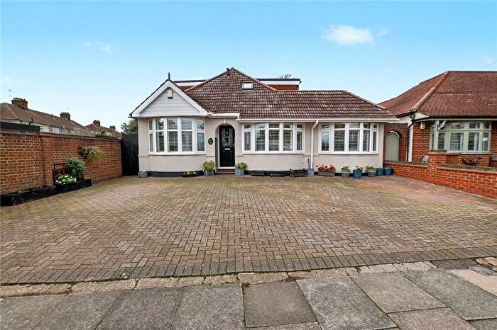 5 Bedroom Bungalow For Sale In Langdale Crescent, Bexleyheath, DA7