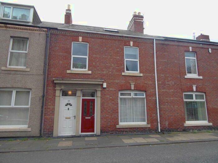 2 Bedroom Flat To Rent In Wellington Street, Blyth, NE24