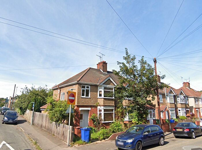 3 Bedroom Semi-Detached House To Rent In Arthur Street, Grays, RM17
