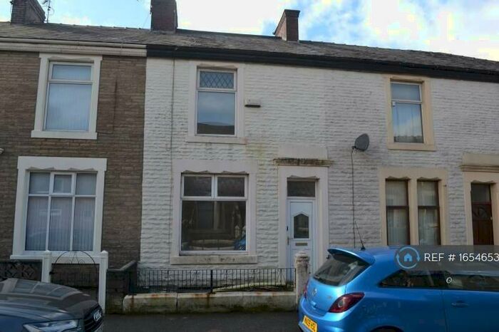 3 Bedroom Terraced House To Rent In Olive Lane, Darwen, BB3