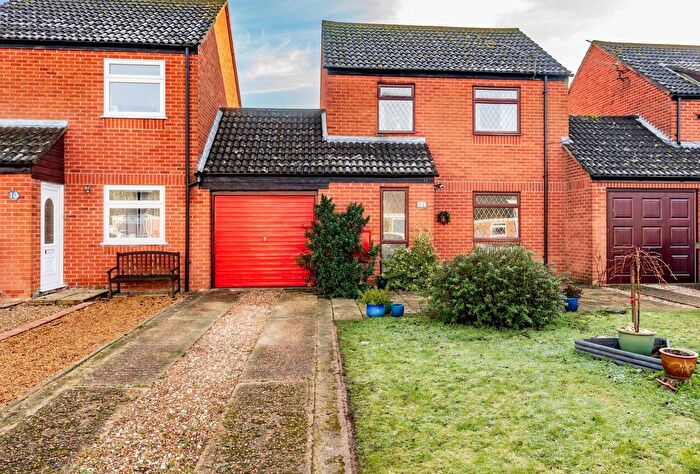 3 Bedroom Detached House For Sale In Beech Close, Scole, IP21