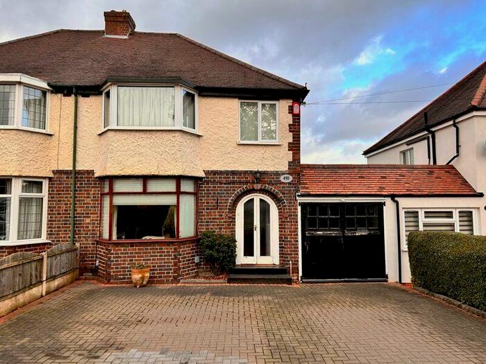 3 Bedroom Semi-Detached House For Sale In Jockey Road, Sutton Coldfield, B73