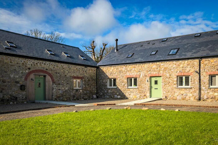 3 Bedroom Barn Conversion For Sale In East Dudwell, Camrose, SA62