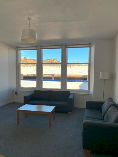 2 Bedroom Flat To Rent In Meadowside, City Centre, Dundee, DD1