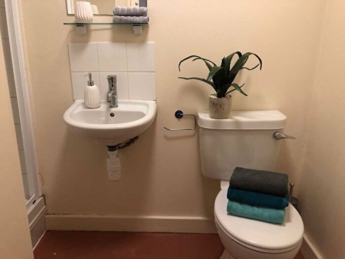 Studio To Rent In Wood Gate, Loughborough, LE11