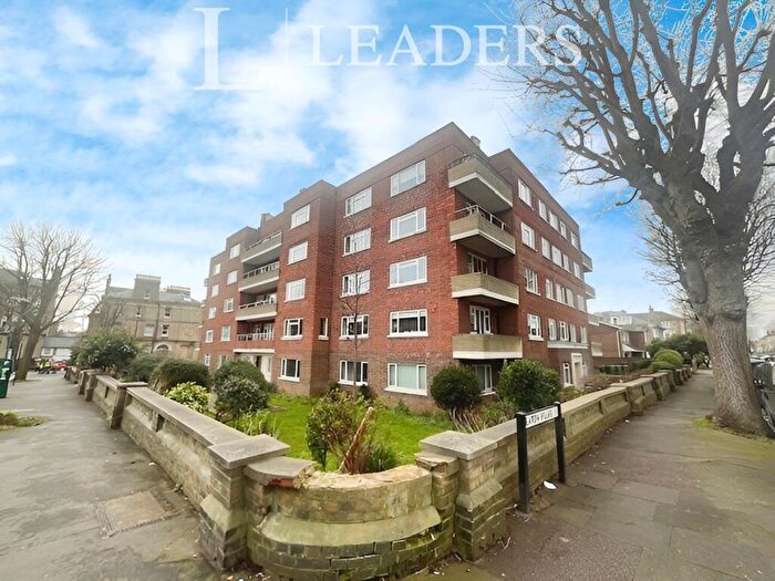 2 Bedroom Apartment To Rent In Eaton Court, Eaton Gardens, Hove, BN3