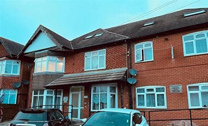 1 Bedroom Flat To Rent In Flat, Welbeck Avenue, SO17