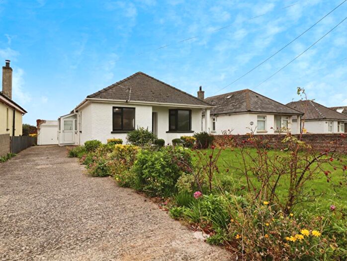 2 Bedroom Semi-Detached Bungalow For Sale In Fontygary Road, Rhoose, Barry, CF62
