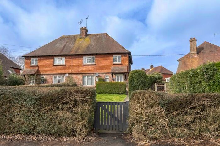 1 Bedroom Maisonette For Sale In School Lane, Blackboys, Uckfield, TN22