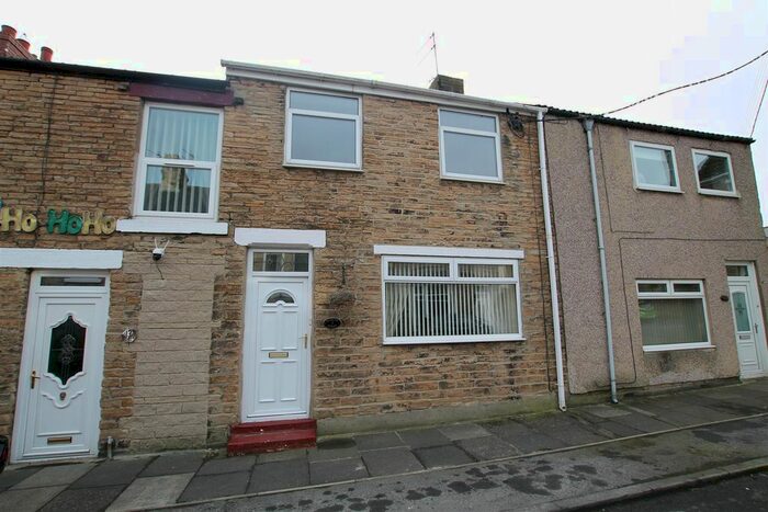 3 Bedroom Property To Rent In Milburn Street, Crook DL15