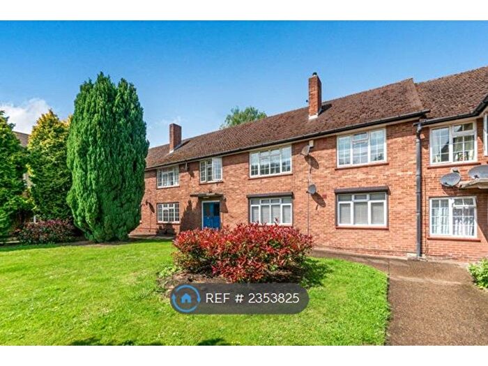 2 Bedroom Flat To Rent In Perry Street Gardens, Chislehurst, BR7