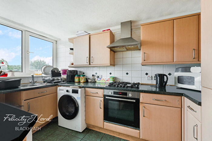 3 Bedroom Apartment For Sale In Master Gunner Place, London, SE18
