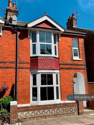 3 Bedroom End Of Terrace House To Rent In Melbourne Road, Eastbourne, BN22