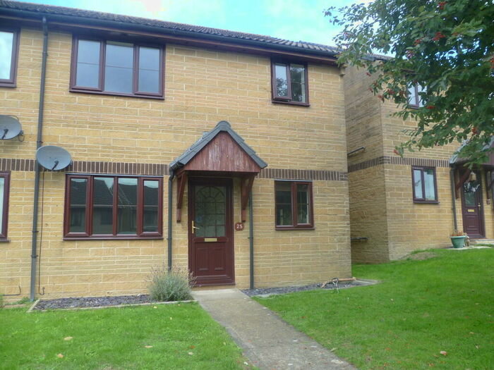 2 Bedroom Apartment To Rent In Victoria Court, Station Road, BA7