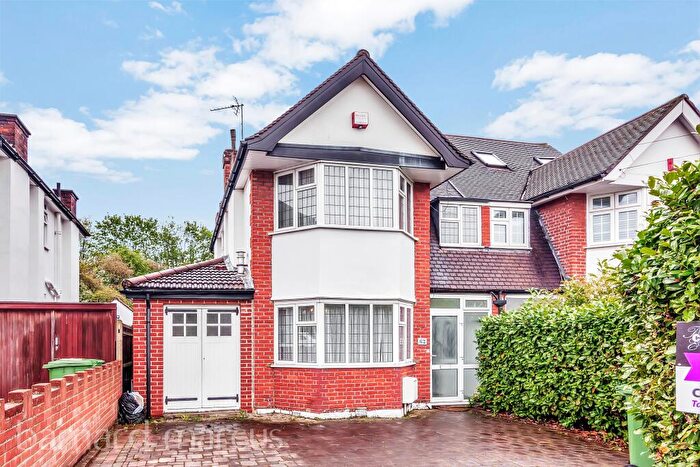 3 Bedroom House To Rent In Stoneleigh Park Road, Epsom, KT19