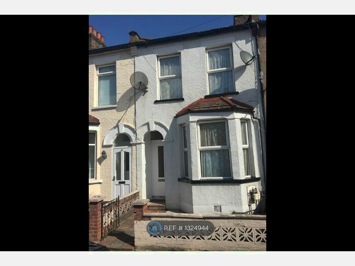 3 Bedroom Terraced House To Rent In King Edwards Road, Enfield EN3