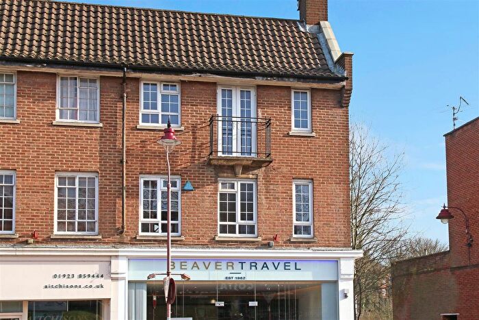 3 Bedroom Flat To Rent In Watling Street, Radlett, WD7