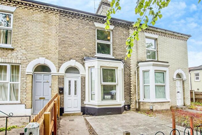 3 Bedroom Terraced House To Rent In Dereham Road, Norwich, NR2