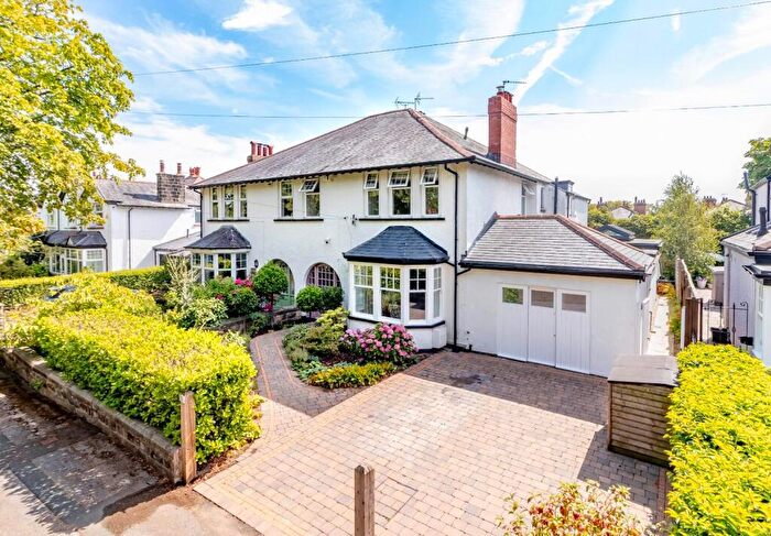4 Bedroom Detached House For Sale In Vernon Road, Harrogate, HG2