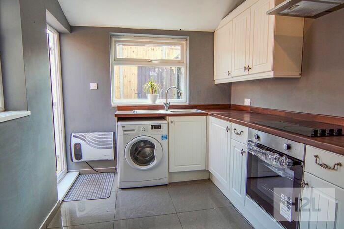 2 Bedroom Flat To Rent In Birmingham Road, Millisons Wood, CV5