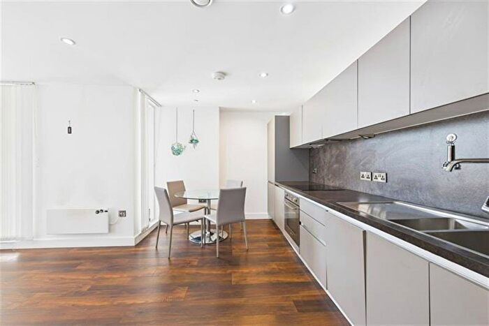 2 Bedroom Flat For Sale In The Assembly, Cambridge St, Manchester, M1
