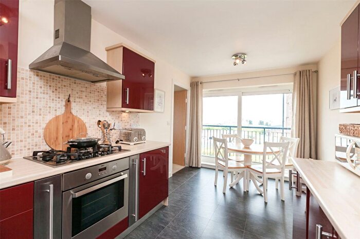 2 Bedroom Flat To Rent In Waterfront Avenue, Edinburgh, EH5