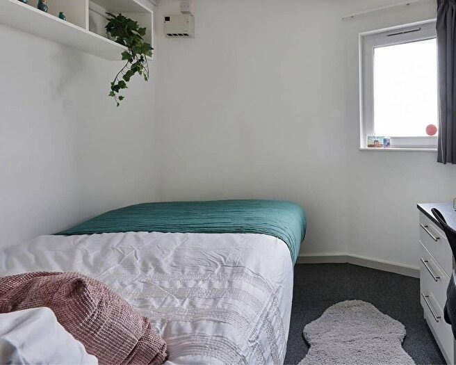 1 Bedroom Flat To Rent In Ebrington Street, Plymouth, PL4