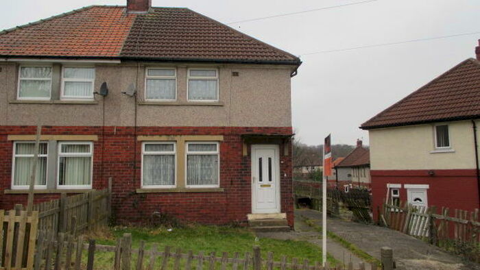 2 Bedroom Semi-Detached House To Rent In Galsworthy Avenue, Bradford, West Yorkshire, BD9