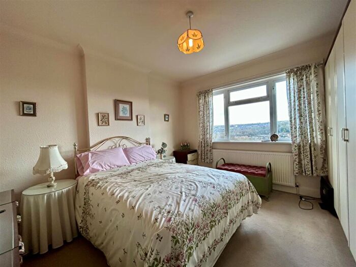 3 Bedroom Detached House For Sale In Banners Lane, Halesowen, B63